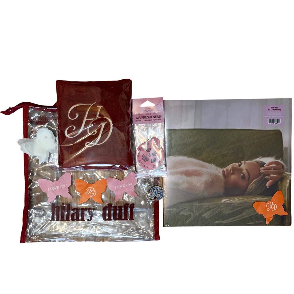 Hilary Duff Tour Exclusive Luck Or Something Happy Hour Vinyl & VIP Merch Bundle